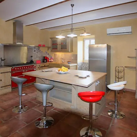 Gorgeous In St Andre De Cruzieres With Wifi Holiday home *